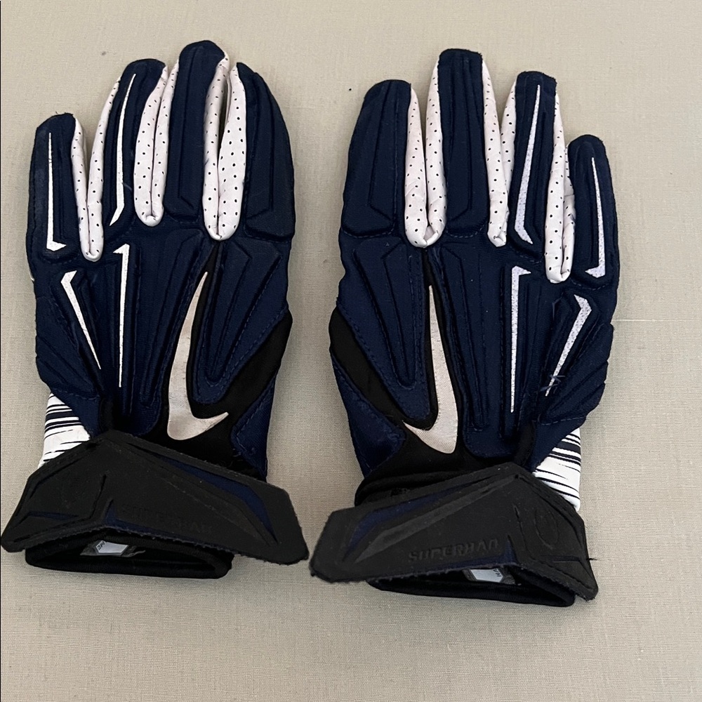 Nike Navy and White Athletic Gloves